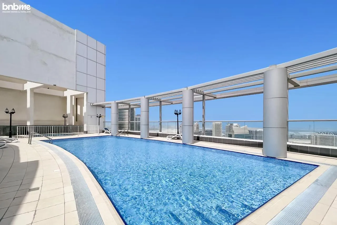 Bnbmehomes - Cosy Downtown Apt W Balcony Near Metro Station -1710 Dubai 0*,